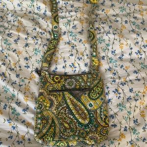 Never worn Vera Bradley Cross Body purse